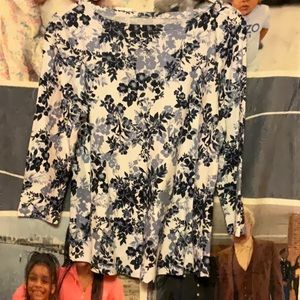 CharterCub Pima Collection blue floral top
